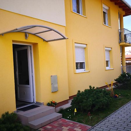 Salve Apartment Hévíz 外观 照片