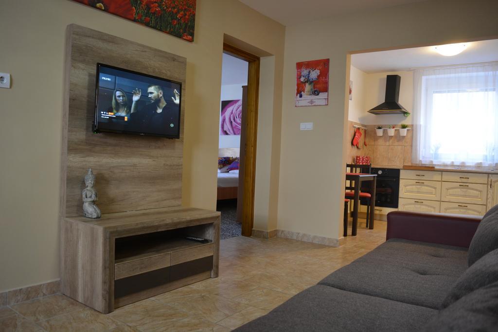 Salve Apartment Hévíz 外观 照片