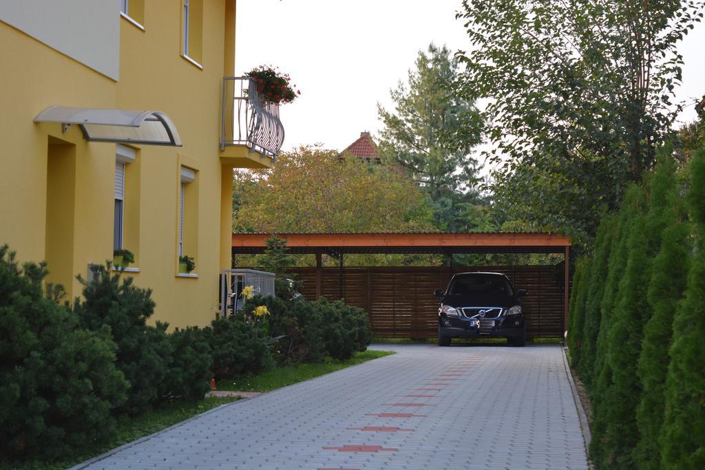 Salve Apartment Hévíz 外观 照片